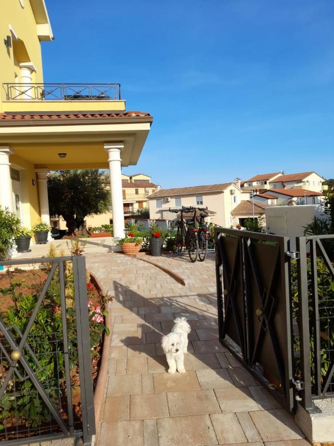 Villa Istriana Ližnjan Exterior foto